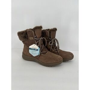 Baretraps Aero suede leather water-resistant ankle cold weather bootie Size 9.5